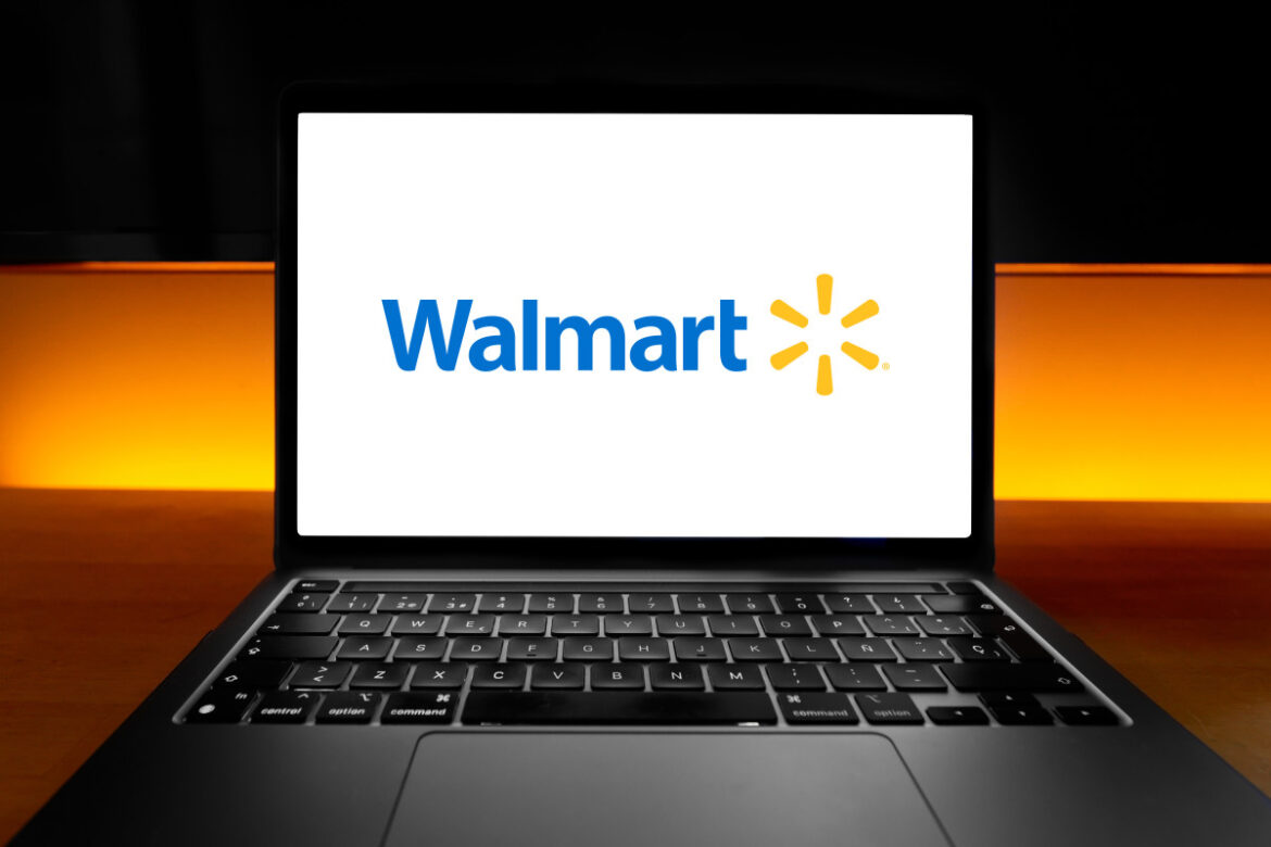 A Planter Bag That Makes Growing Vegetables Extremely Easy