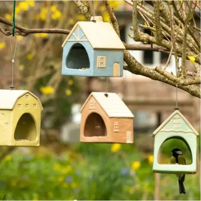 Suvila Bird Feeder House