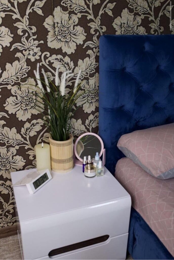 Quiet nights, living space 🌙