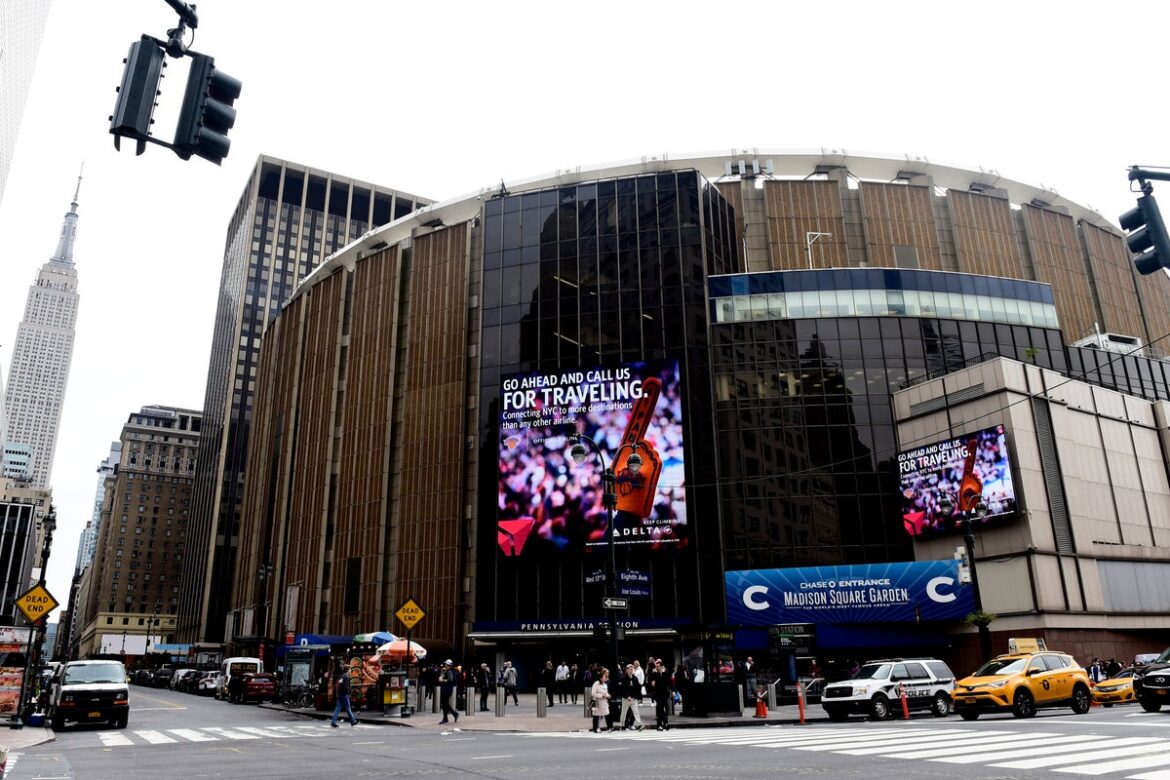 Trump open to moving NYC’s gigantic Madison Square Garden for train station renovations: report Trump open to moving NYC’s gigantic Madison Square Garden for train station renovations: report