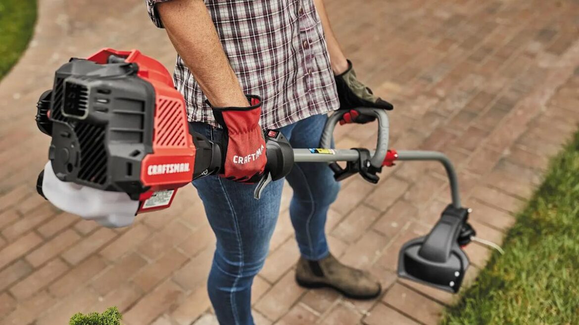 3 Of The Most Common Problems With Craftsman Weed Eaters (According To Users)