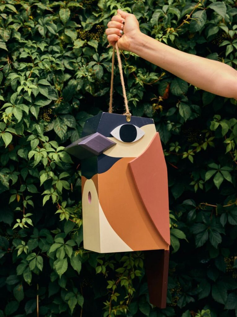 How to Attract Birds Without Ruining Your Garden Design