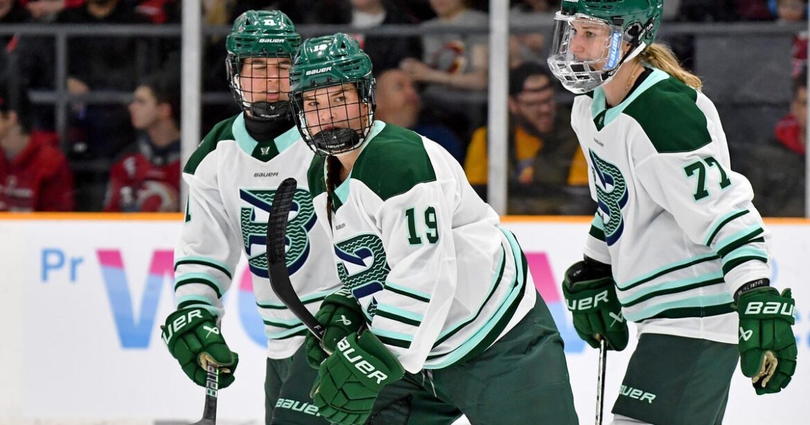 Boston Fleet sells out first game at TD Garden, expected to set U.S. attendance record for PWHL