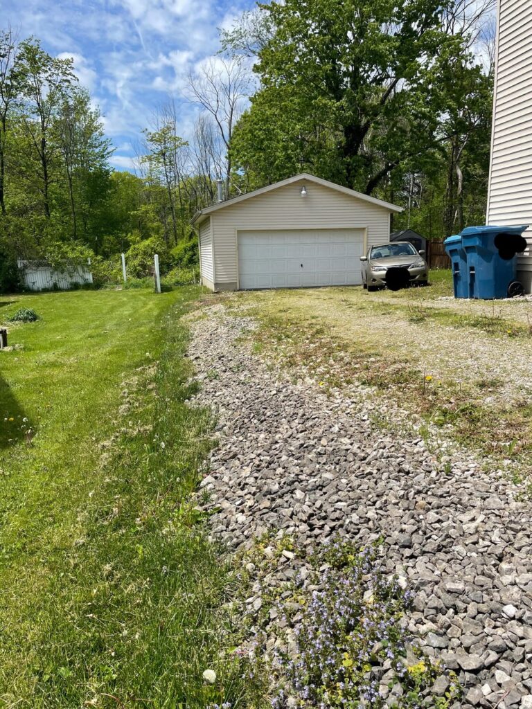 Gravel Driveway Boulder Wall Gravel Driveway Boulder Wall