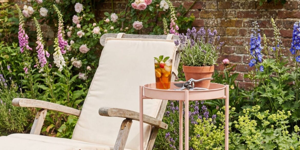 6 Easy Garden Jobs to Do Right Now for a Spring Refresh
