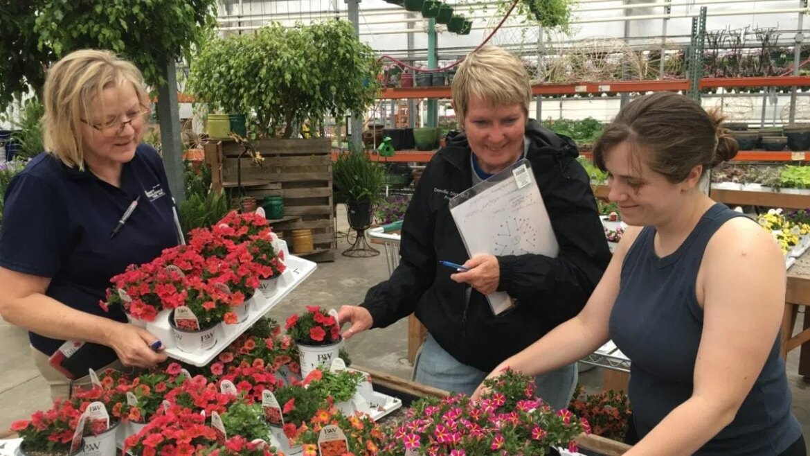 Vermilion County Master Gardeners to Host Annual “Garden Day” Featuring Expert Speakers and Local Vendors