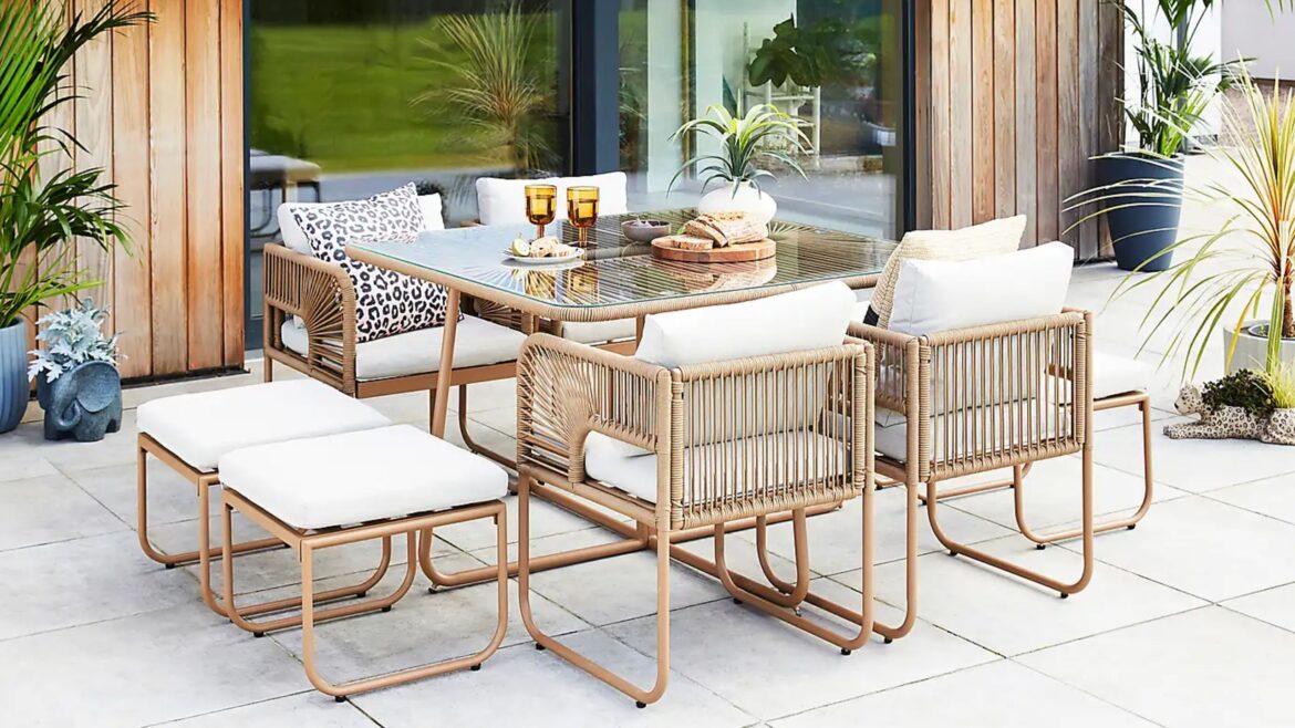 The Dunelm Amazonia garden dining set saves so much space! The Dunelm Amazonia garden dining set saves so much space!