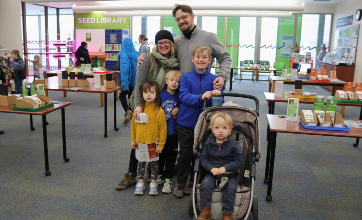 Gardeners, families flock to Rochester’s busy seed library – Agweek Gardeners, families flock to Rochester's busy seed library - Agweek