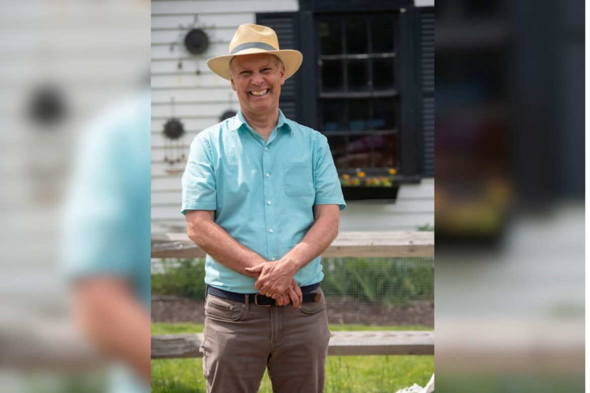 Fargo gardening event to feature expert Charlie Nardozzi - InForum