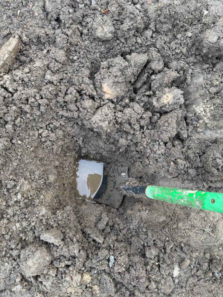 Is this too wet to lay turf to?