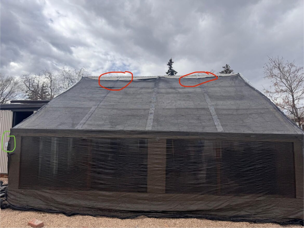 Shade cloth pulley
