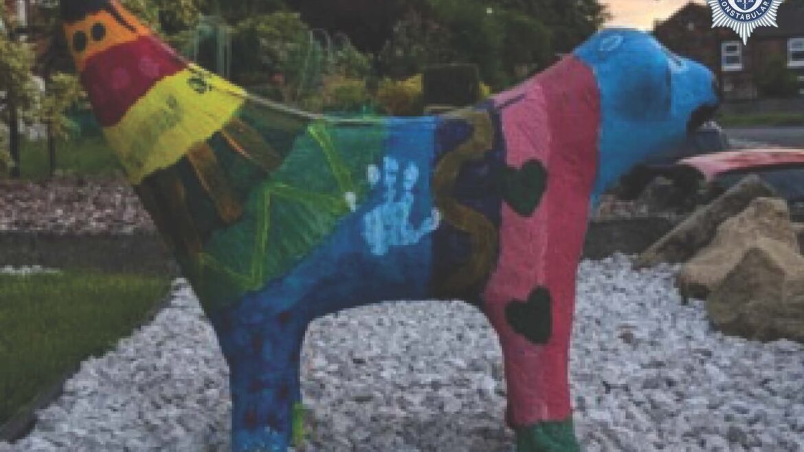 quirky sculpture stolen from garden quirky sculpture stolen from garden