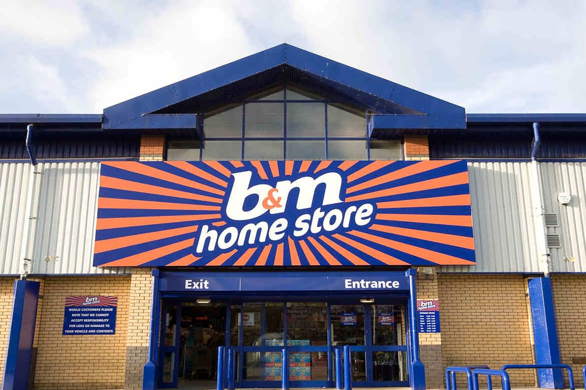 B&M