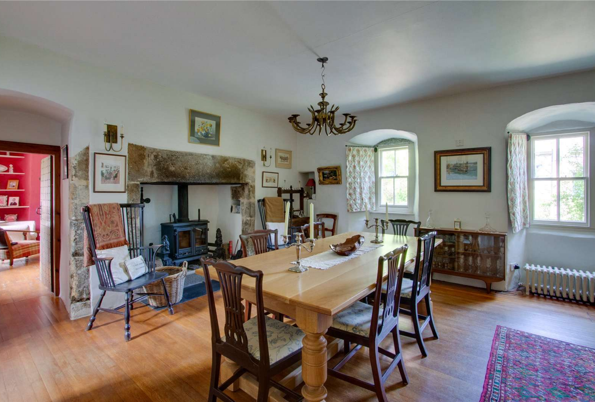 Old Meyen dining room