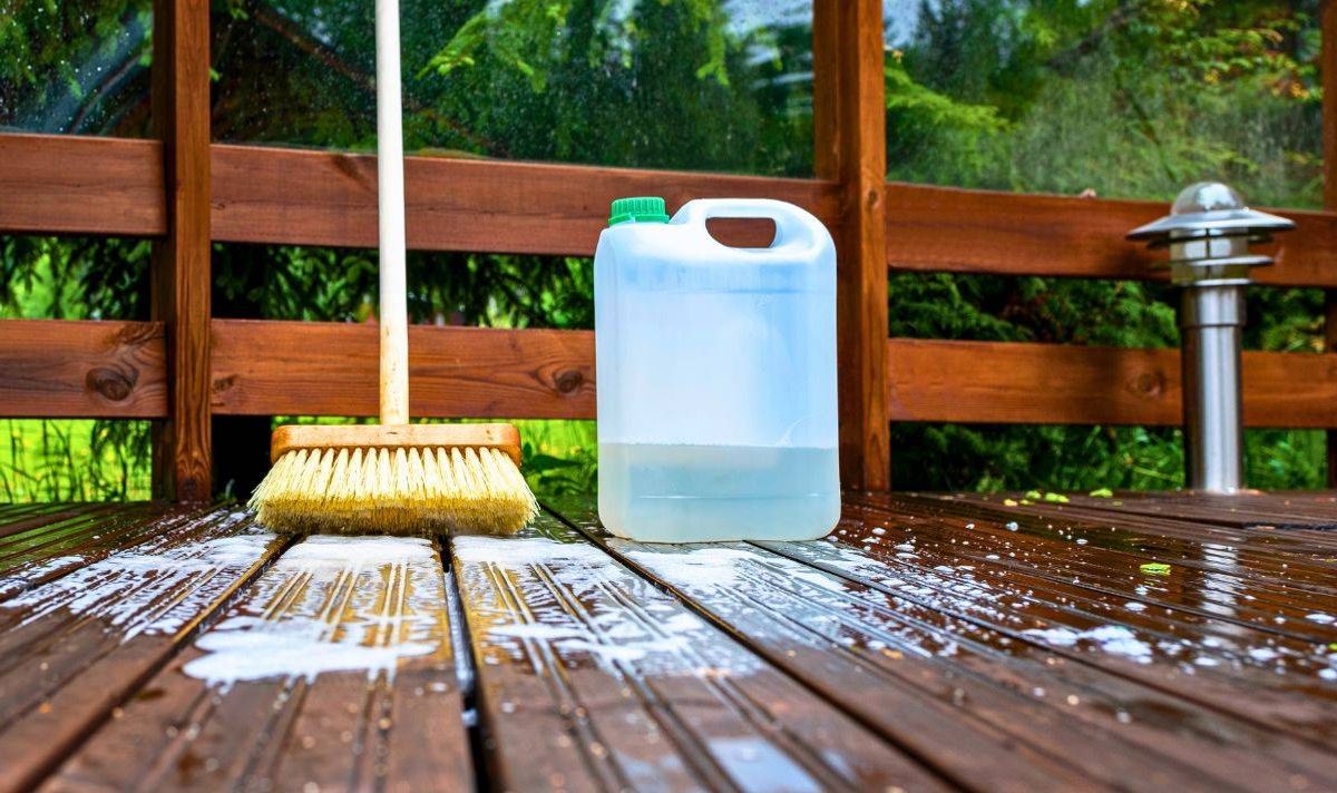Picture of a patio that has just been cleaned