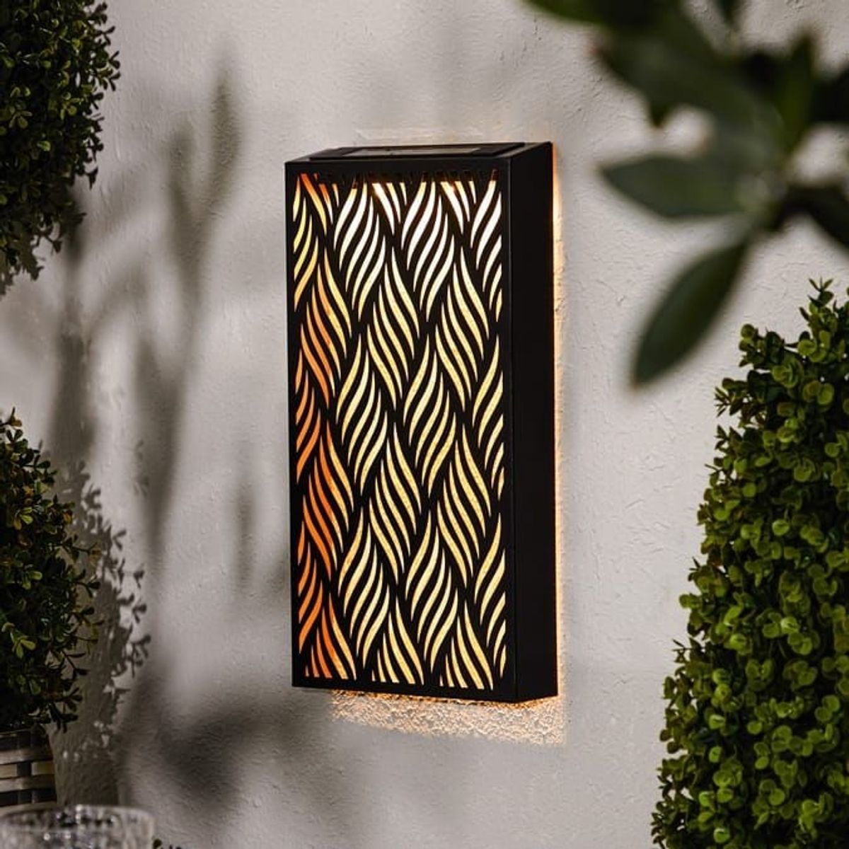 Home Bargains solar powered wall art in the diamond design 