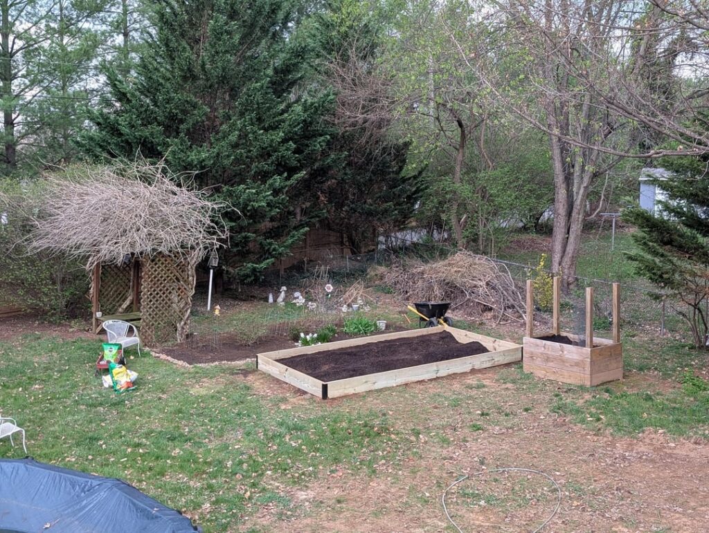 From Ground to Garden (16 x 8 ft.)