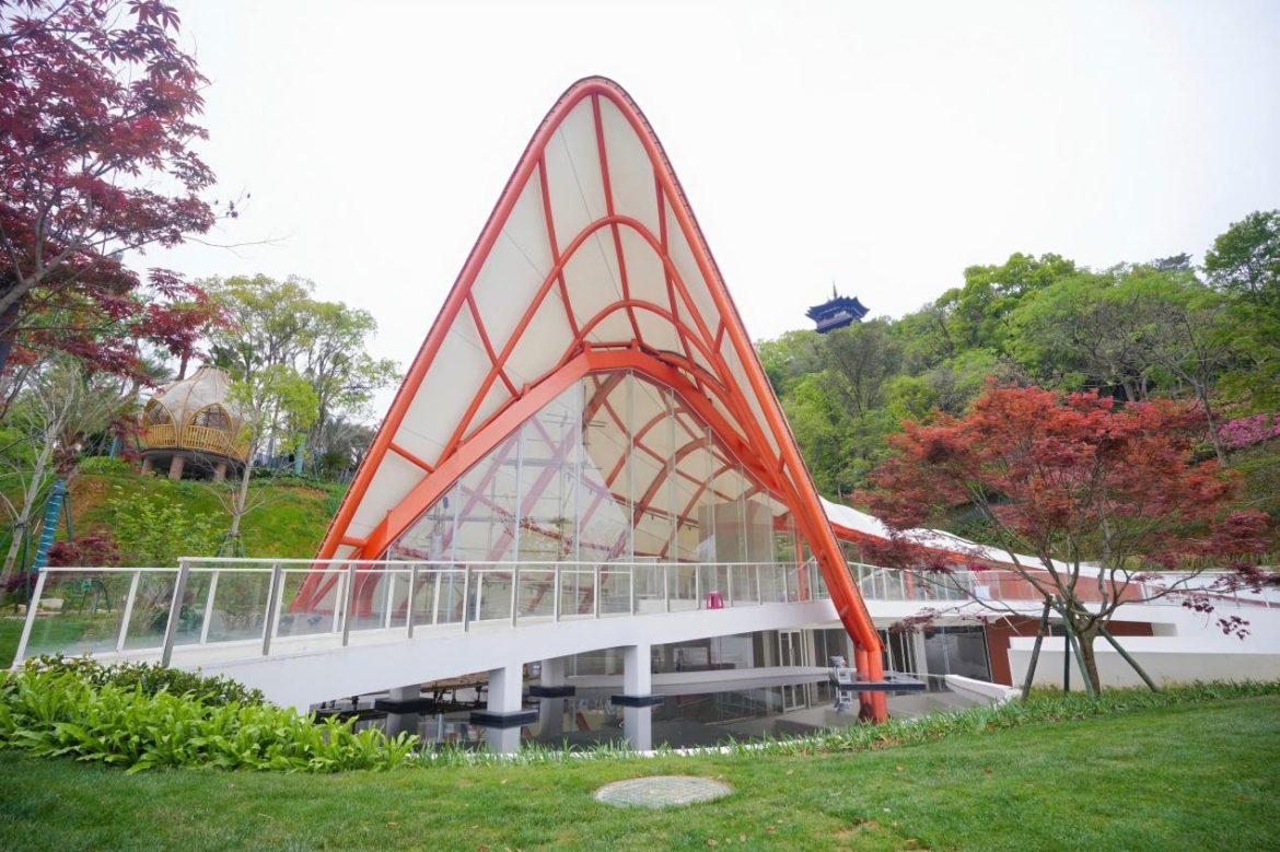 Canada exhibition at garden expo: A poetic intersection of nature and heritage