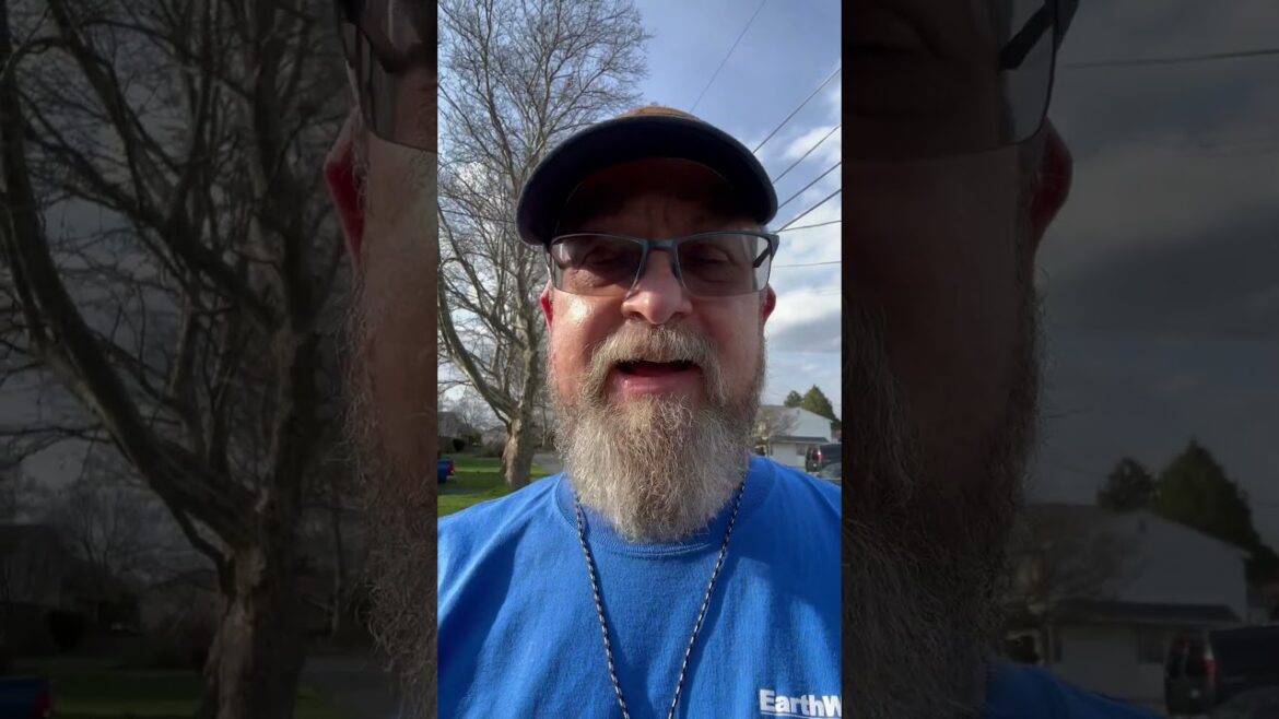 Now the Whole Lawn Gets It… 🌱 (Lawn Rehab Part 5) Now the Whole Lawn Gets It… 🌱 (Lawn Rehab Part 5)