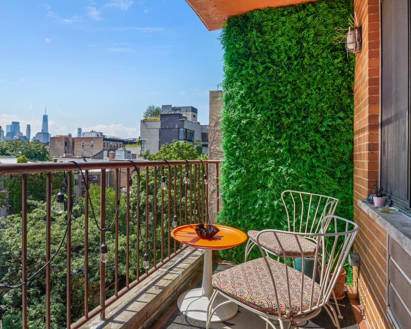 12 Lush Balcony Gardens to Give You Major Plant Inspo 12 Lush Balcony Gardens to Give You Major Plant Inspo