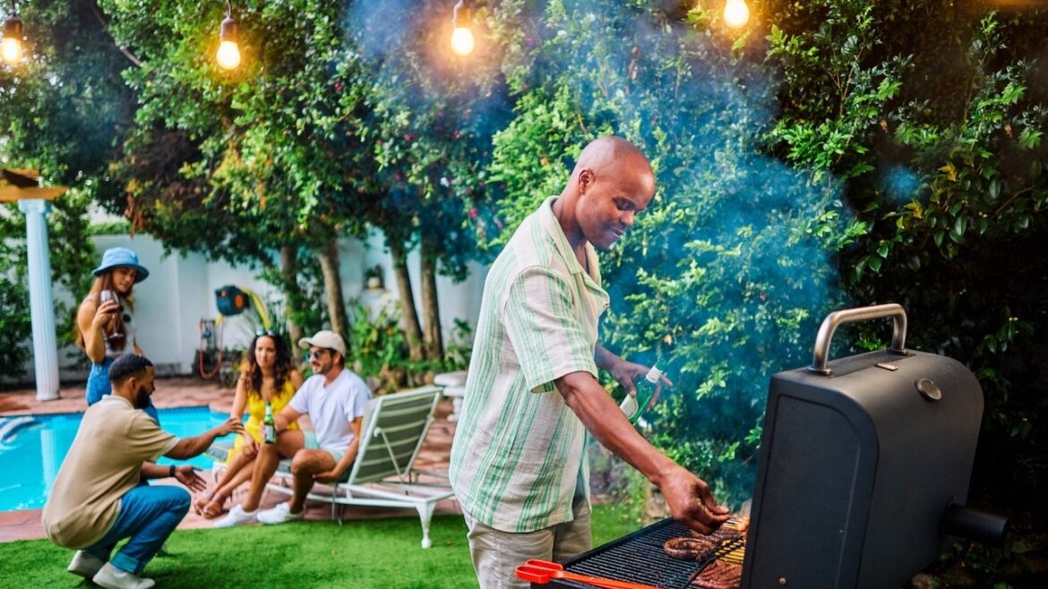 From patio furniture to lawn equipment: Save up to 72% on outdoor deals From patio furniture to lawn equipment: Save up to 72% on outdoor deals