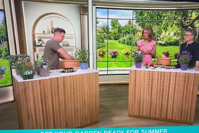 ITV’s This Morning Ben Shephard praises Nuneaton’s ‘fun’ viral firefighting gardener ITV's This Morning Ben Shephard praises Nuneaton's 'fun' viral firefighting gardener