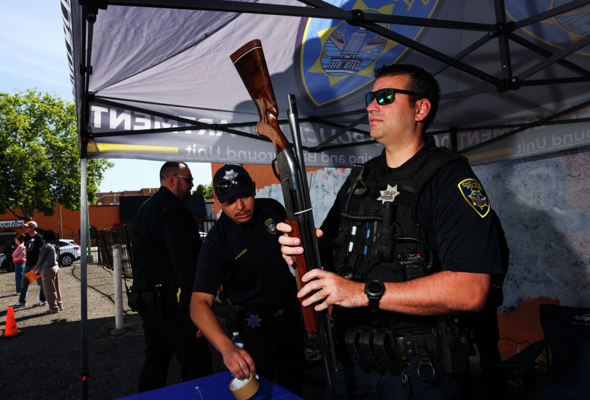 Oakland buyback collects guns to be transformed into garden tools Oakland buyback collects guns to be transformed into garden tools
