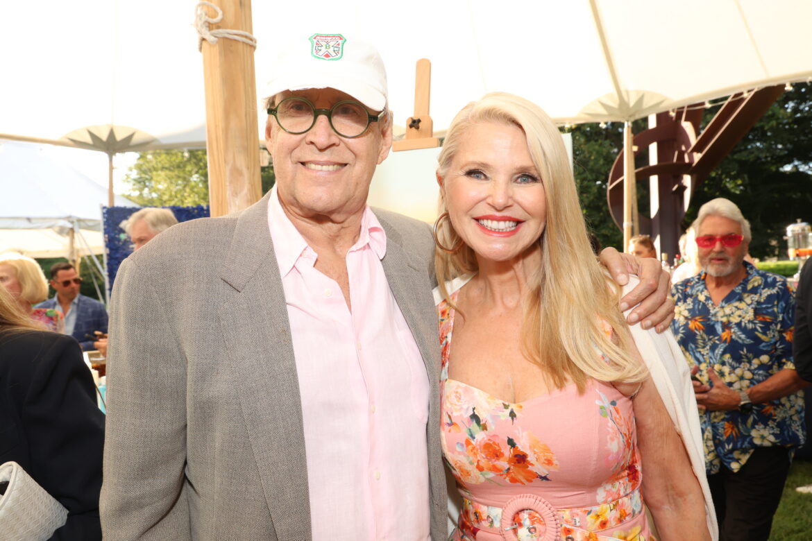 Christie Brinkley Gardening Line, Reunites with Chevy Chase Chevy Chase, Christie Brinkley