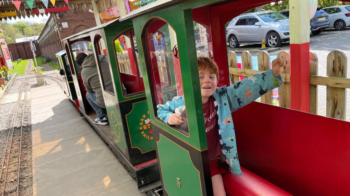 The garden centre with £3 train rides and a secret play area Manchester Evening News