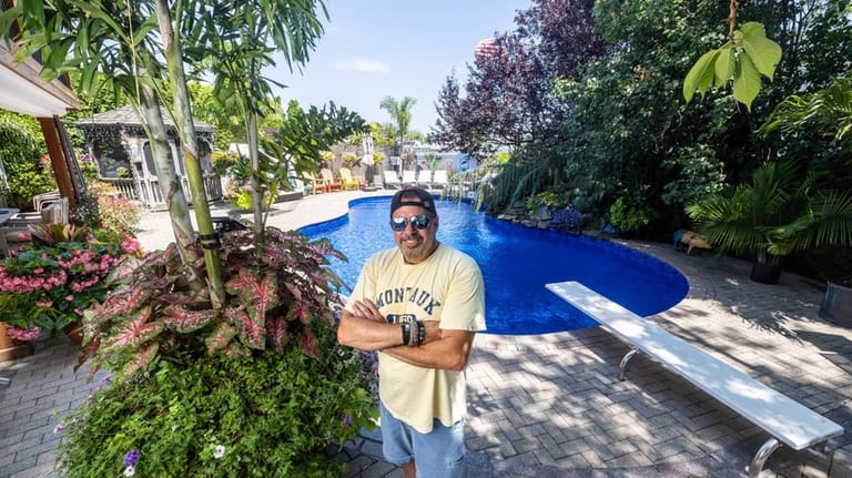 Tracey Morgan said he wants people entering his Merrick yard to...