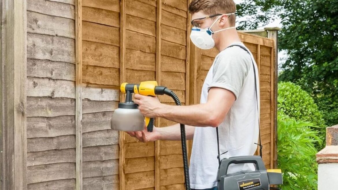 ‘Brilliant’ paint sprayer now 40% off at Amazon has gardeners ‘burning all brushes’ Liverpool Echo