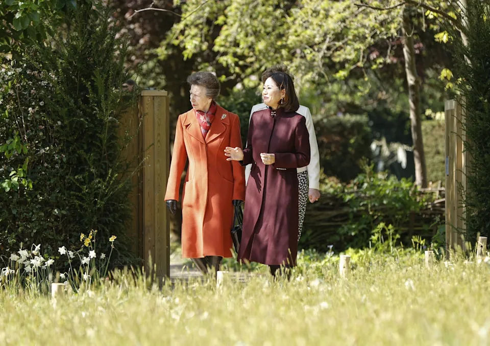 Anne chats with Dr Linda Yeuh, chairwoman of the Royal Parks (John Phillips/PA)