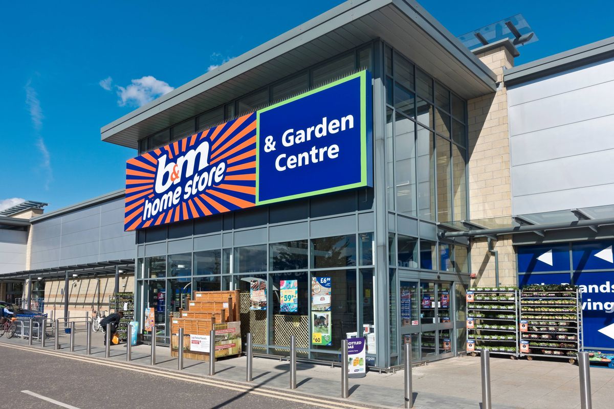 B&M updated its online catalogue of garden decor