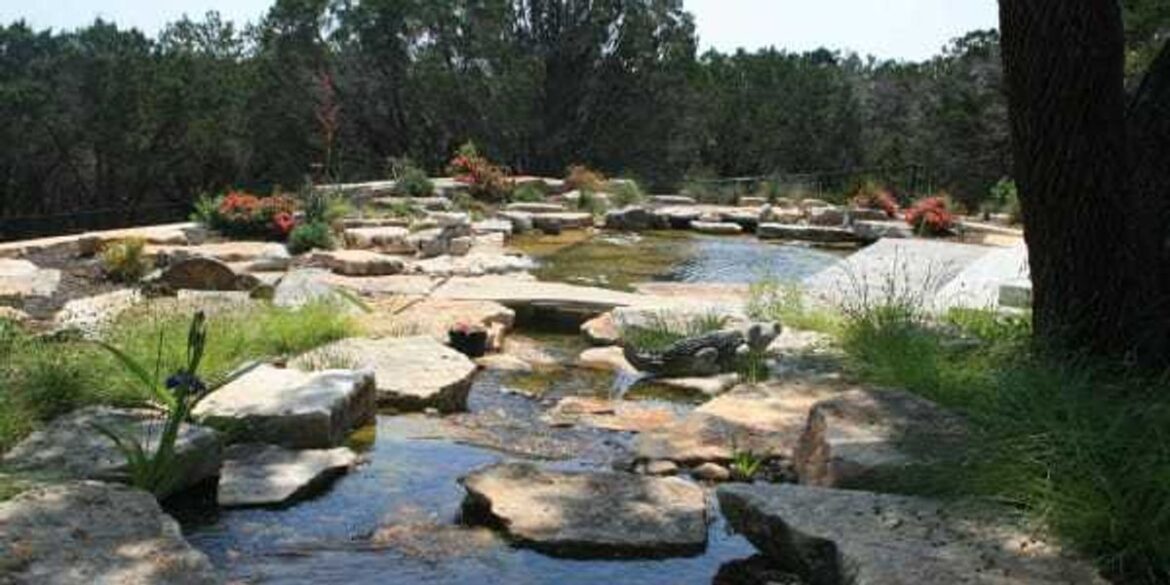 Austin Pond Society presents Austin Pond & Garden Tour Austin Pond Society presents Austin Pond & Garden Tour
