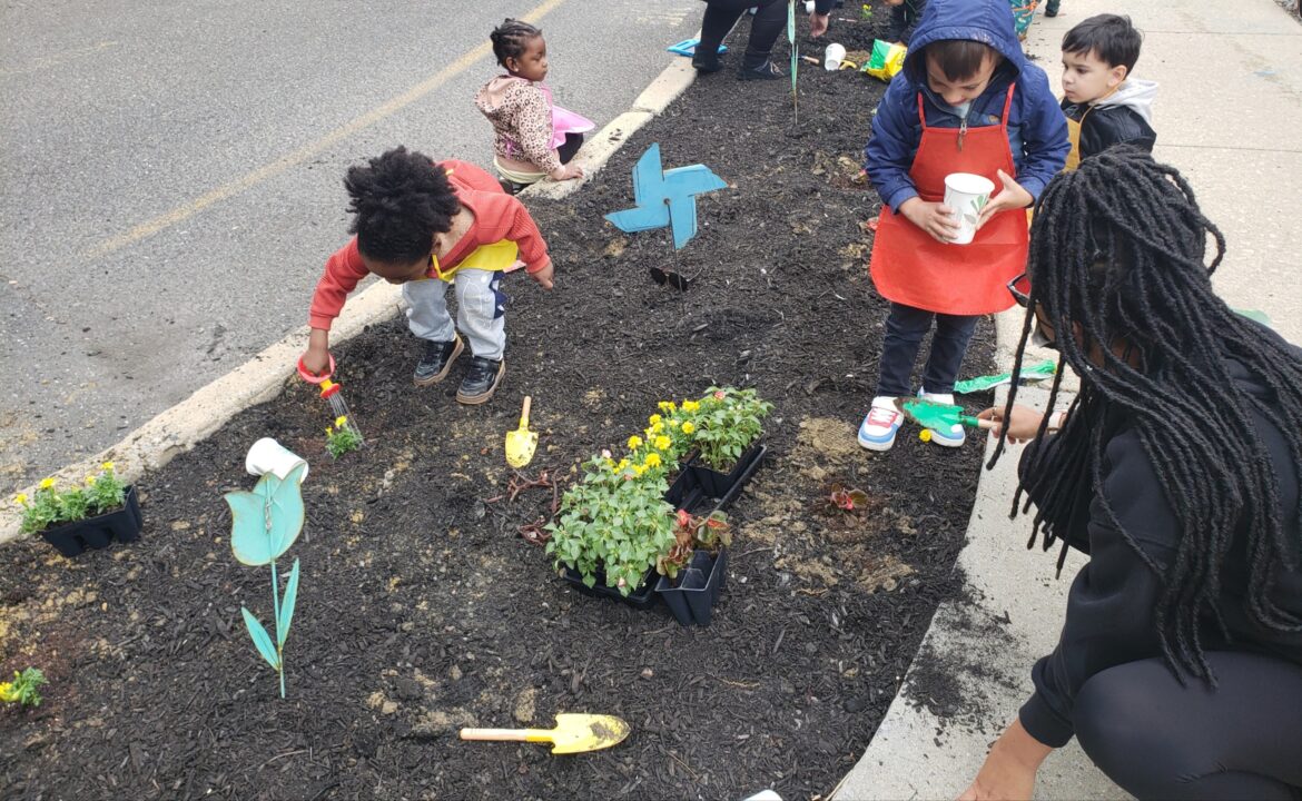 Kids take charge of Chesterbrook Academy garden