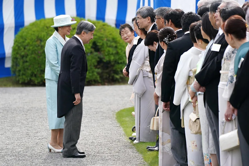 Japan imperial couple hosts spring garden party