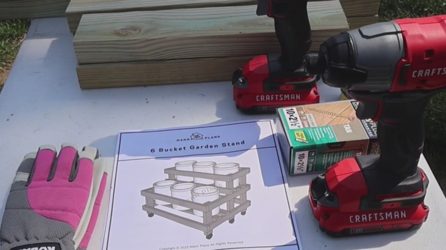 Cindy Farmer shows you how to build a garden stand Yahoo lifestyle home