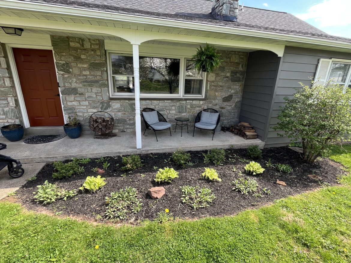 Help me design my front bed