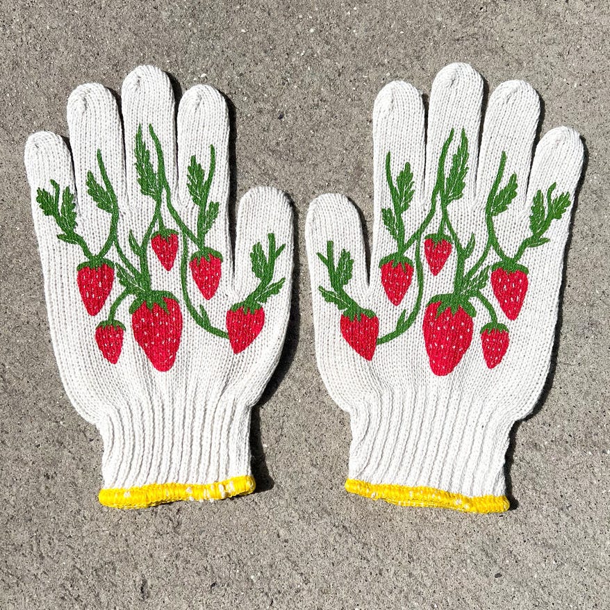 Strawberry Gardening Gloves