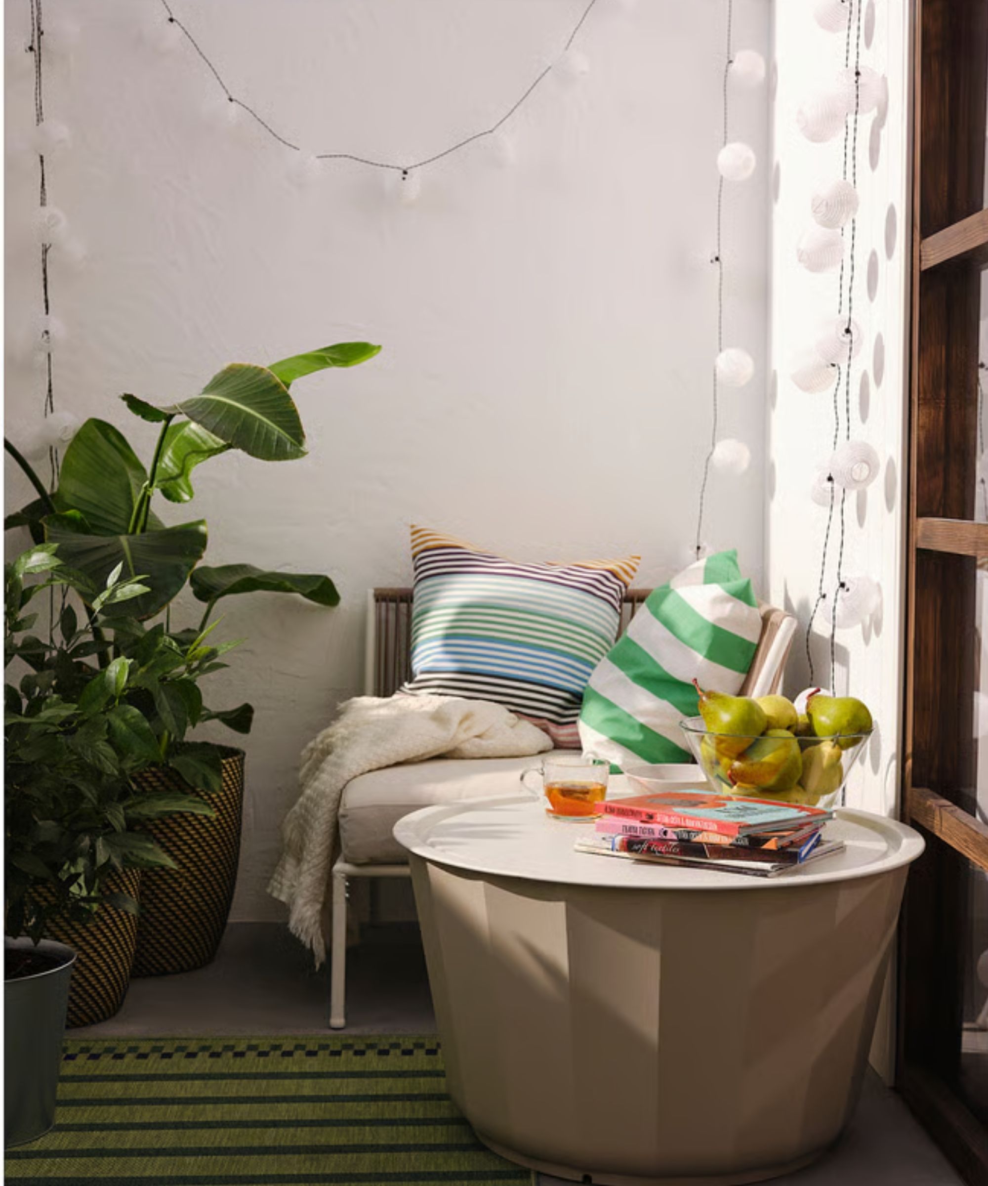 IKEA outdoor LÅgaskÄr Coffee Table, Beige