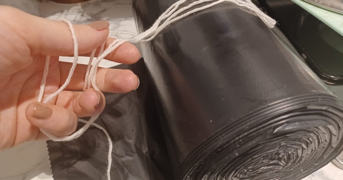 UK Gardeners Told To Hang Plastic Bag In Trees This Spring