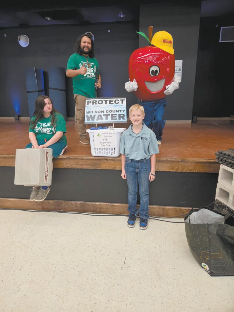 Cole Richter, Gonzales, 2 p.m. prize winner
