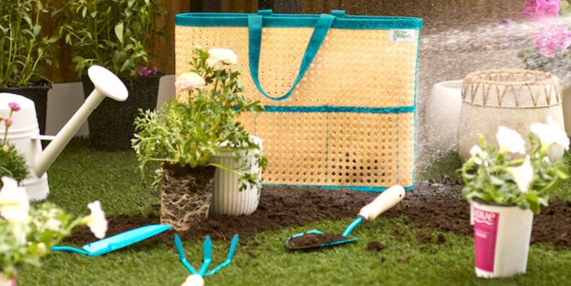 Gardeners Are Obsessed With This Lowe’s Gardening Tote (With Tools!) Gardeners Are Obsessed With This Lowe's Gardening Tote (With Tools!)