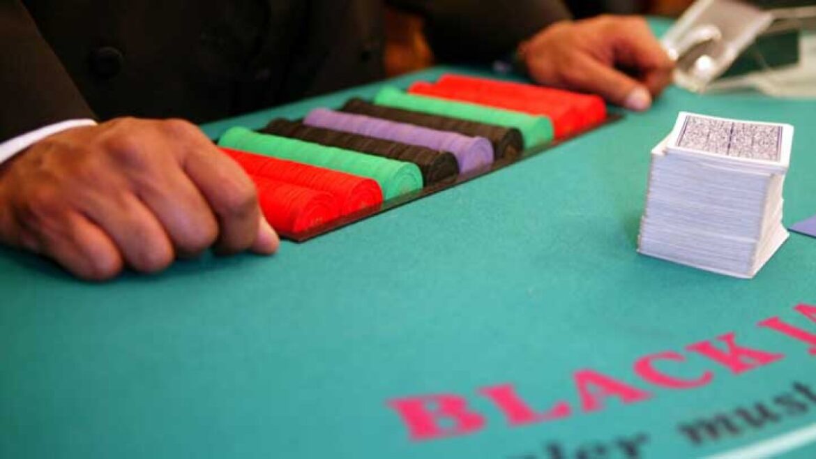 Hawaiian Gardens casino card dealer stole $15K in chips, Bonta says – NBC Los Angeles Hawaiian Gardens casino card dealer stole $15K in chips, Bonta says – NBC Los Angeles