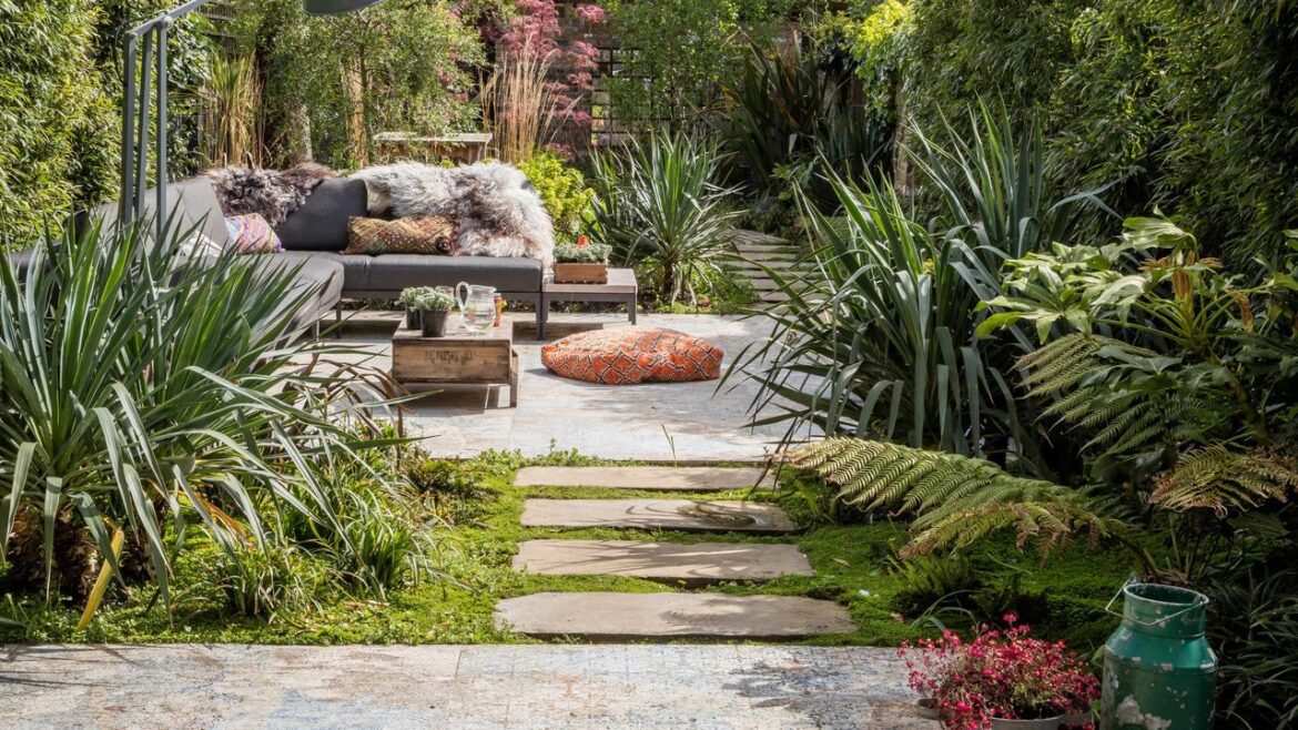 I'm Not an Expert Gardener, but Garden Designers Told…
