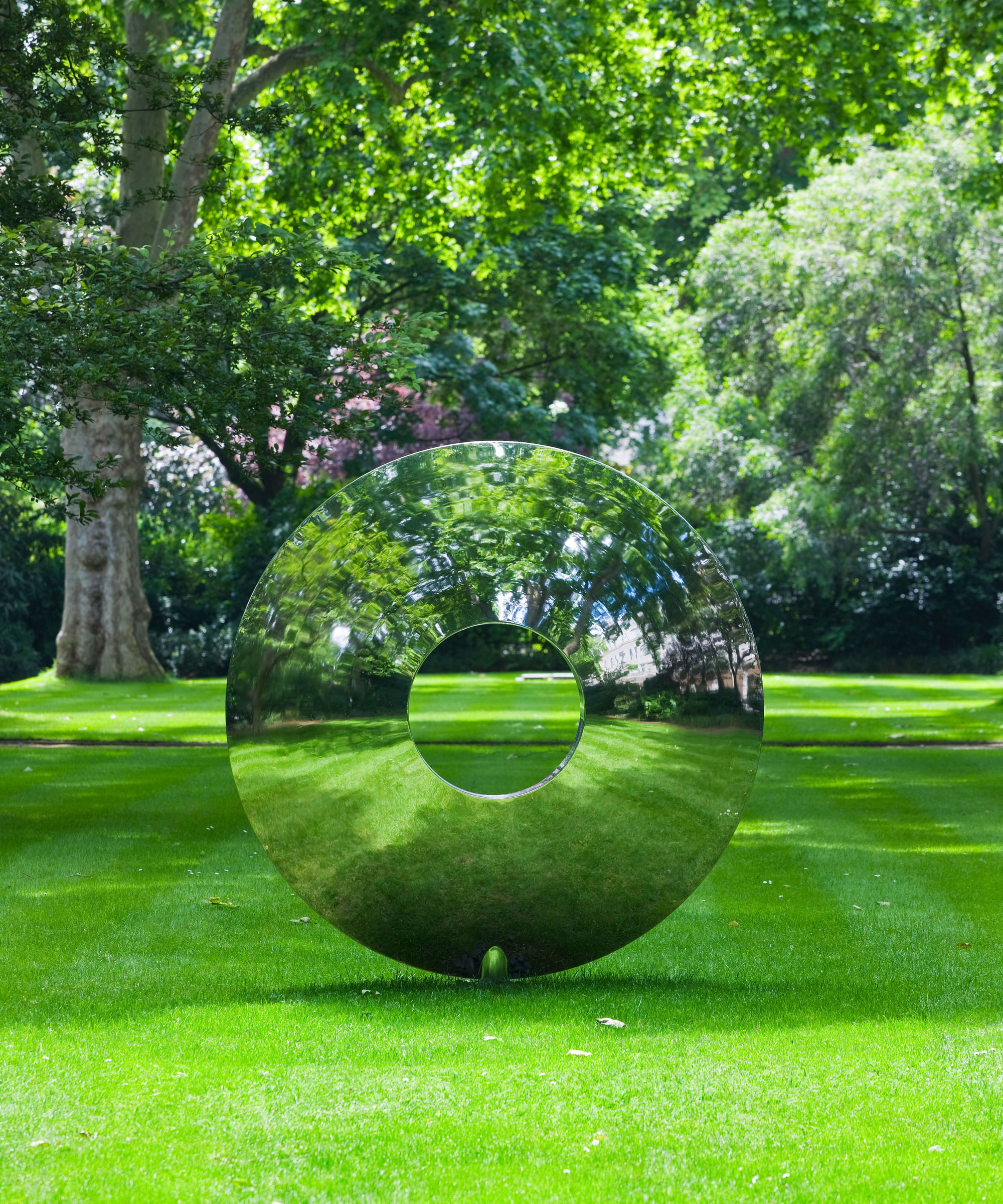 metal reflective garden sculpture