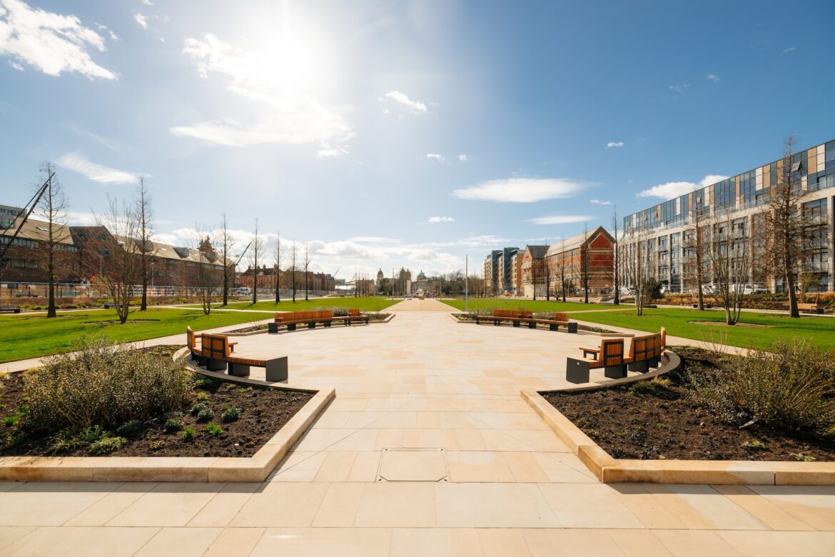 Next phase of Hull’s Queen’s Gardens to open HIT logo 512
