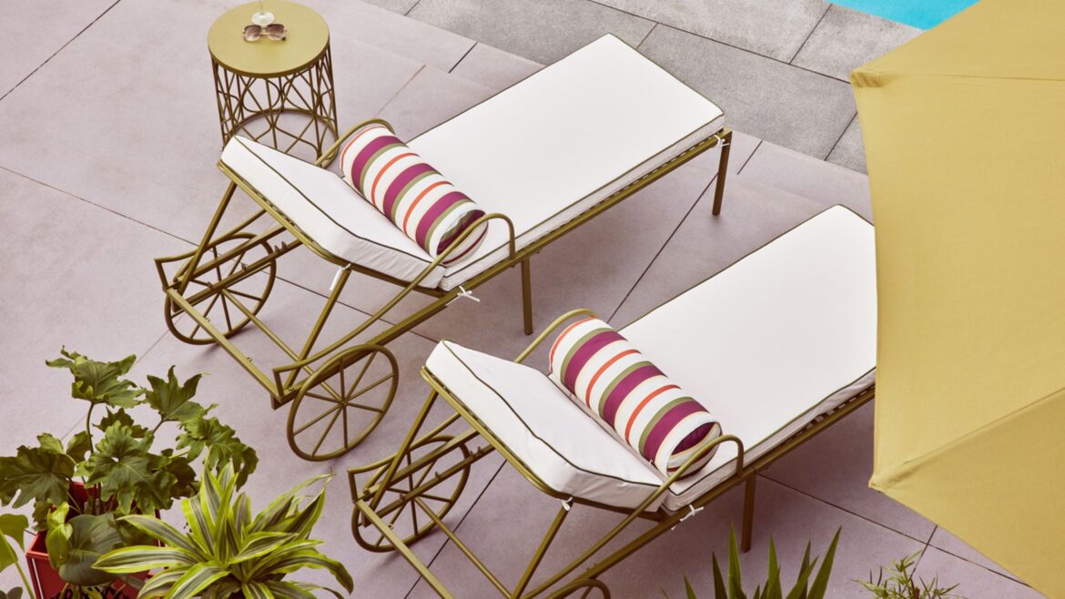 I’ve seen the new 70s-style QVC garden furniture range IRL