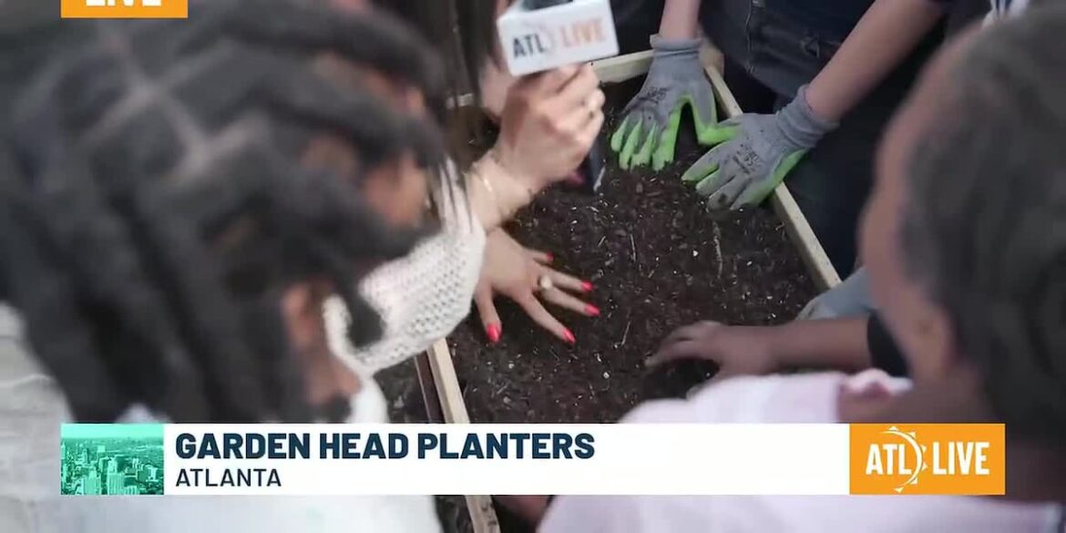 Happy Gardening with Garden Head Planters