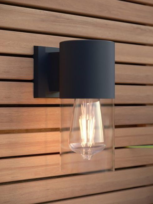 Solarcentre&reg; Salcombe Outdoor Solar Powered Wall Light